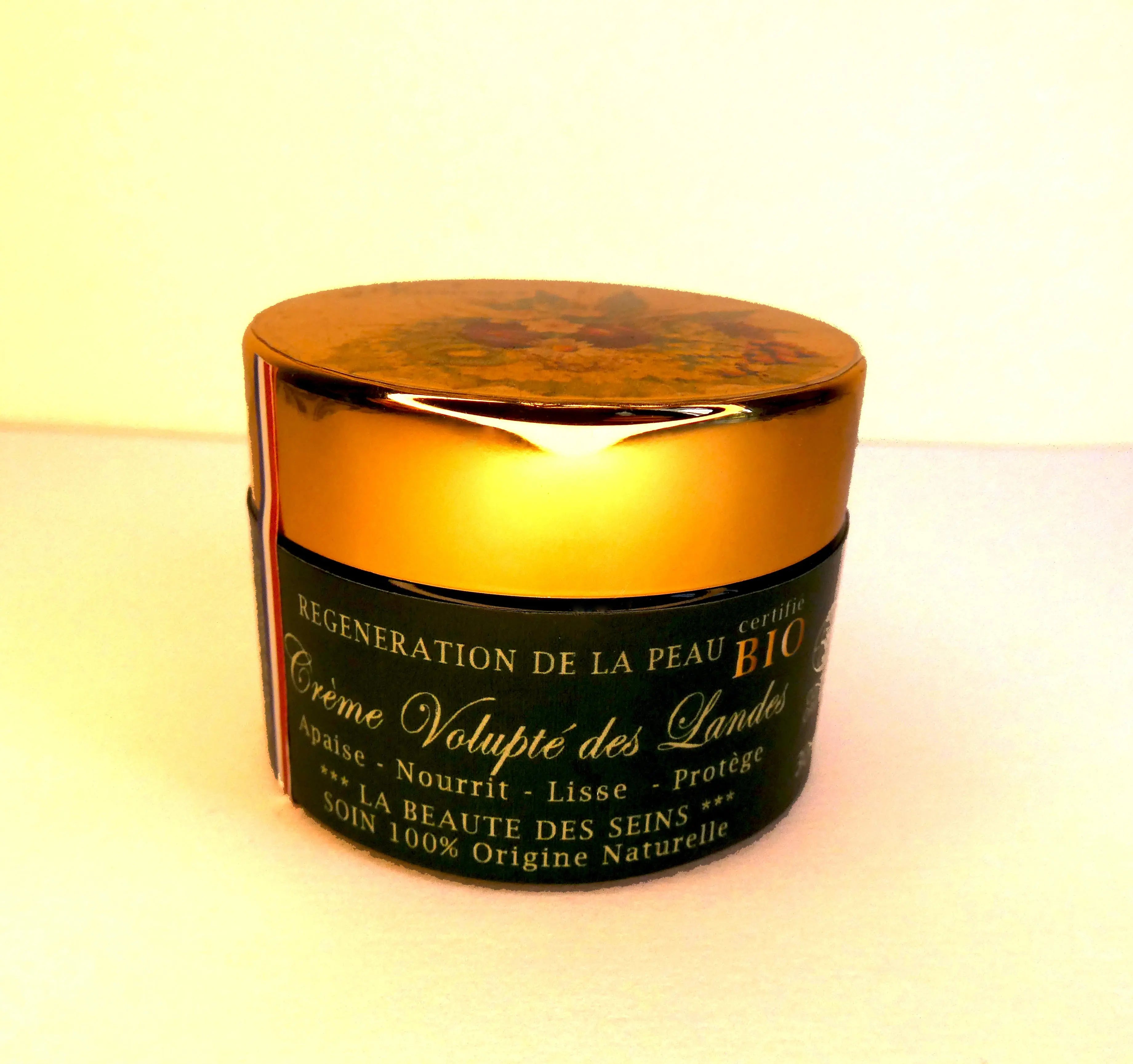 VOLUPTE CREAM OF ORGANIC PRODUCTS - Skin Care for Breast Beauty